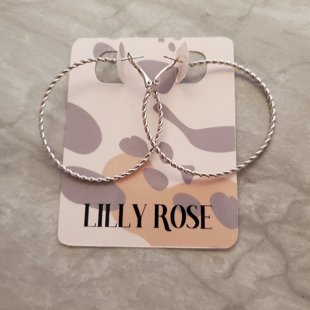 ✨ 3 for $25 Silver Twisted Hoop Drop Dangle Earrings Modern Classic Chic ✨